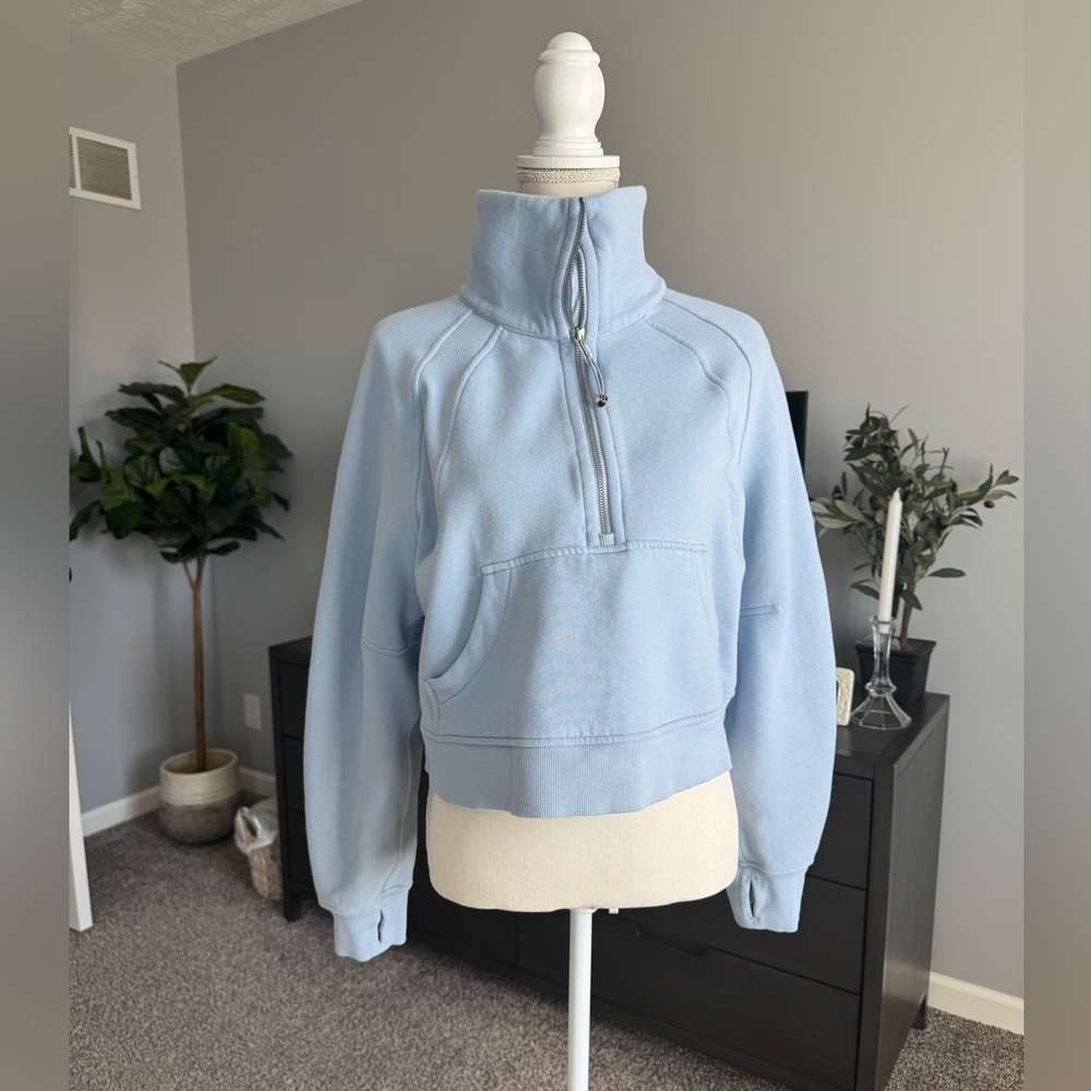 Lululemon oversized scuba funnel neck light blue XS/s